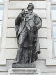 Guy Carleton, Lord Dorchester (1724-1808), statue de la façade de l'hôtel du Parlement, Québec. Photo: Jean Gagnon / Wikipedia